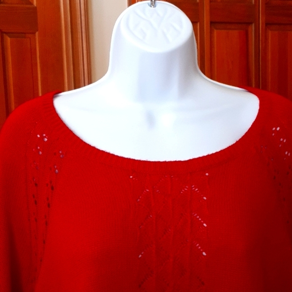 Candies Red Acrylic tunic style sweater - Picture 2 of 13